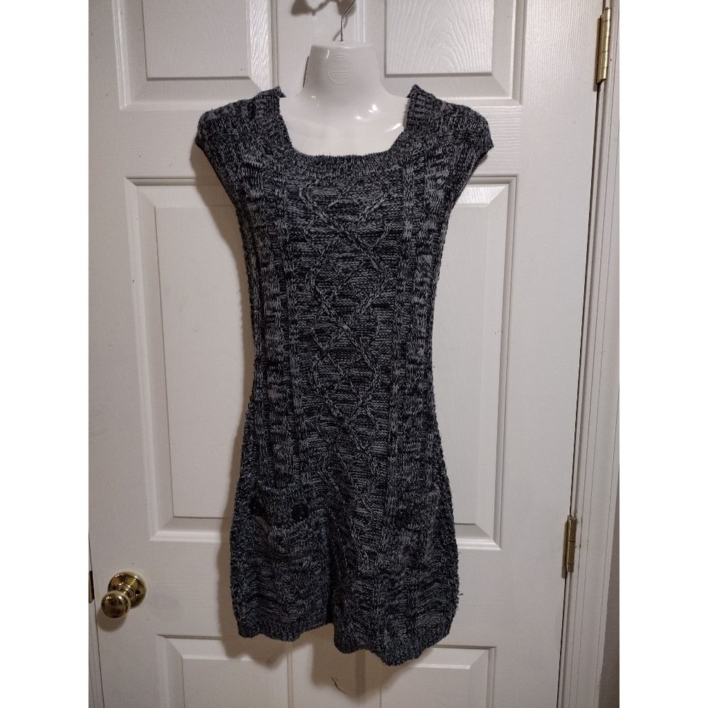 Sweater Knit Gray/Black Cap Sleeve Dress Women's Size Small